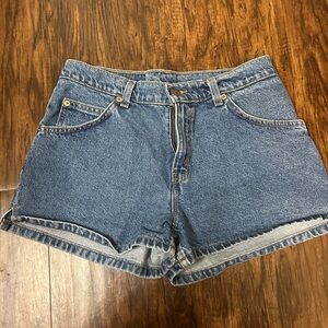 Vintage Levi 912 Shorts